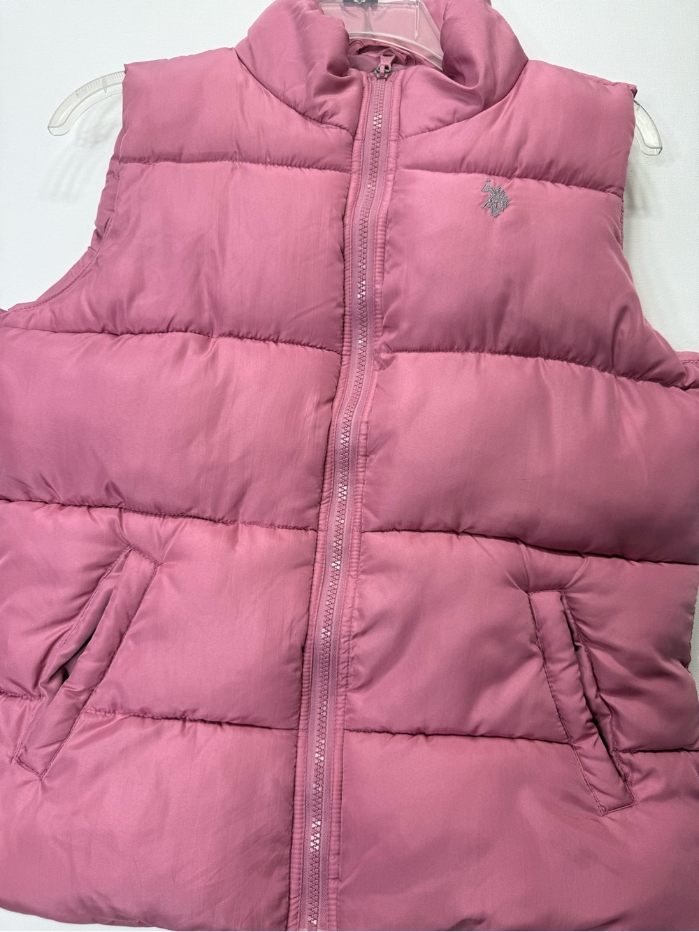 U.S. Polo Assn. Pink Women's Puffer Vest Size Medium Full Zipper Quilted - Picture 8 of 16